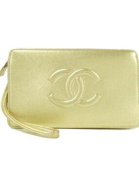 Chanel Vintage Bag Gold